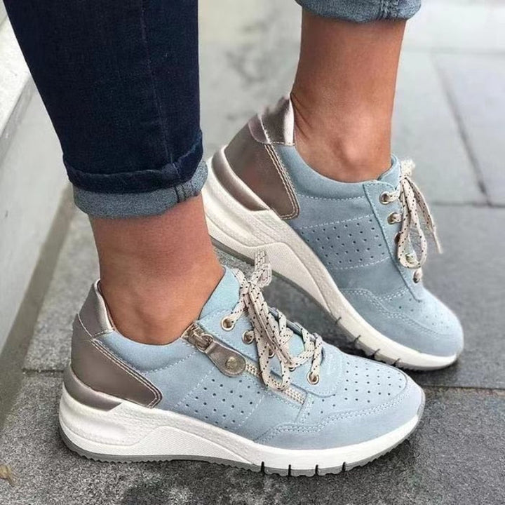 Evi | Élégante chaussure de sport pour femme avec un talon épais pour un look branché