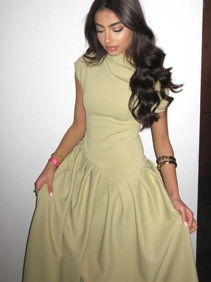 Onni | Robe plissée verte élégante pour femmes pour un look sophistiqué