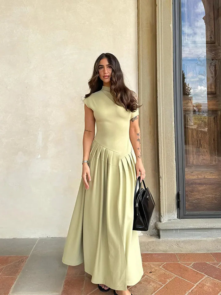 Onni | Robe plissée verte élégante pour femmes pour un look sophistiqué