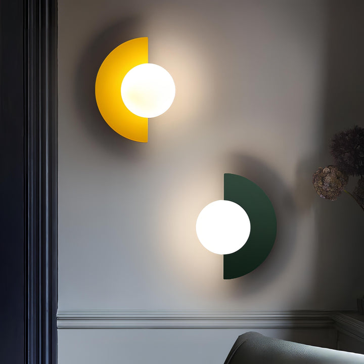 Everest - Applique nordique semi-circulaire élégante pour une ambiance plus chaleureuse