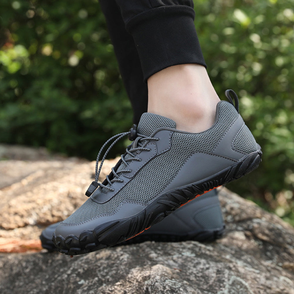 Des chaussures légères et respirantes pour une sensation naturelle de pieds nus