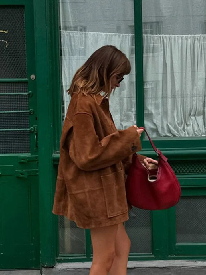 Manteau à col rétro intemporel de Shaina
