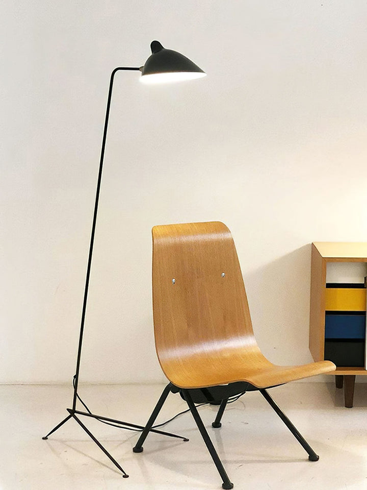 Elégant lampadaire Serge Mouille