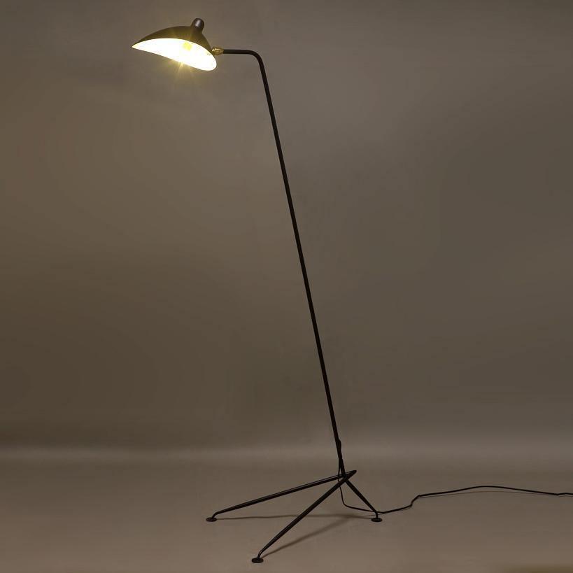 Elégant lampadaire Serge Mouille