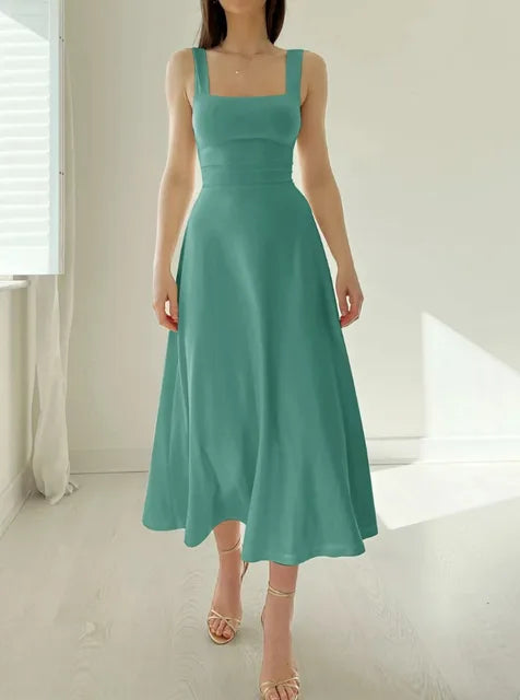 Robe élégante de style A-line avec encolure de luxe et design cintré | Eva