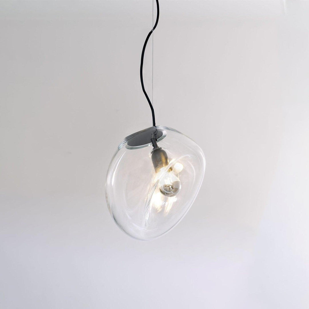 Élégante lampe suspendue en forme de goutte d'eau