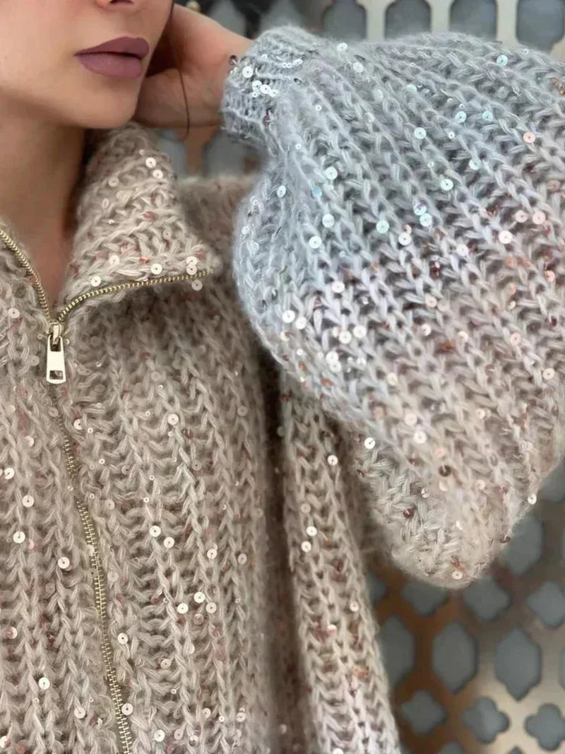 Demi - Cardigan de luxe en soie pour femmes à l'allure rayonnante