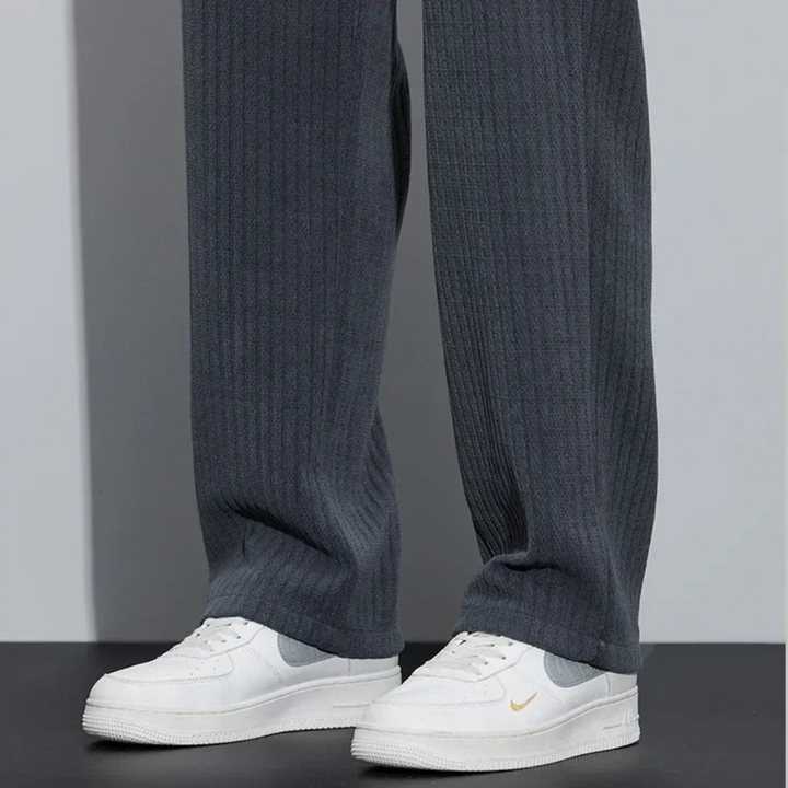 EERO - Pantalon de luxe en velours côtelé pour un confort ultime