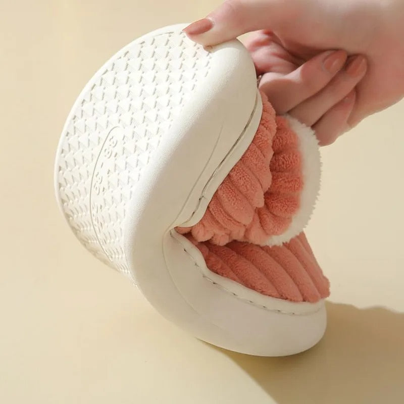Chaussons de luxe de Munich pour femmes - Faites l'expérience du confort ultime à la maison !