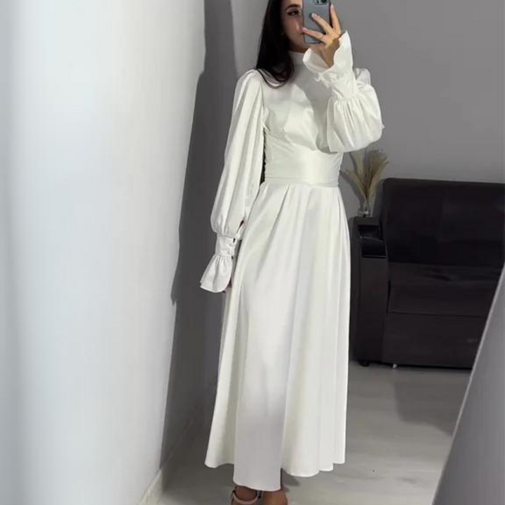 Miek | Luxury Silky Long Sleeve Dress for a Sophisticated Look (Robe de luxe à manches longues en soie pour un look sophistiqué)