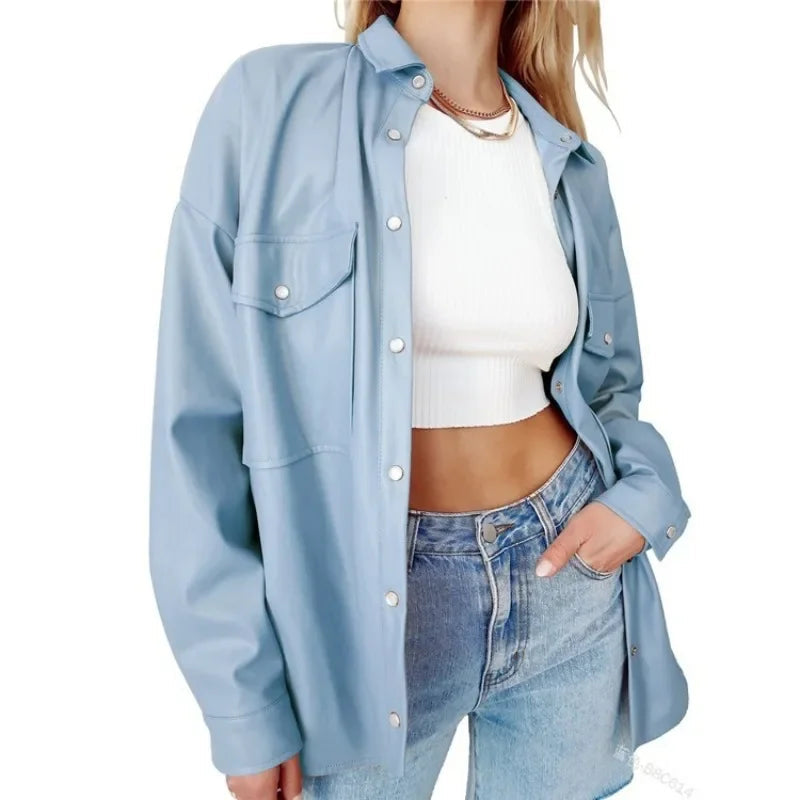 Veste élégante avec revers remarquables et boutons et poches élégants