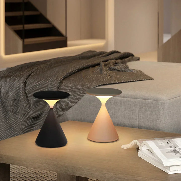 Lampe à poser design sans fil Aeron Hourglass