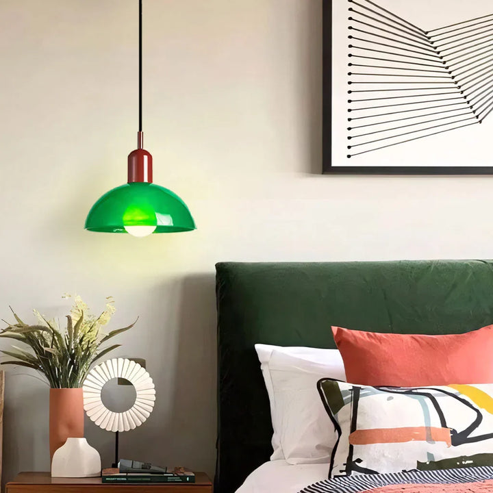 Lampe suspendue colorée Aurora - Une déclaration de mode rayonnante pour votre espace