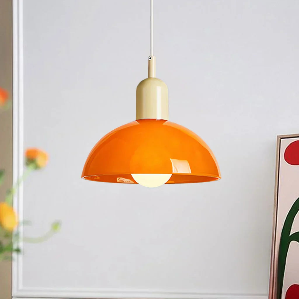 Lampe suspendue colorée Aurora - Une déclaration de mode rayonnante pour votre espace