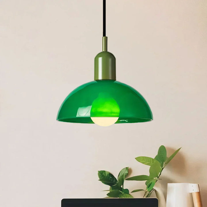 Lampe suspendue colorée Aurora - Une déclaration de mode rayonnante pour votre espace