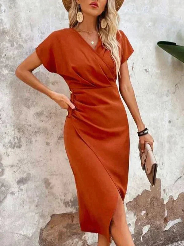 Bo | Trendy V-Neck Midi Dress