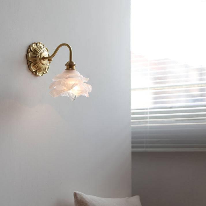 Élégante Lampe à main en verre de Zwanenhals, avec des éléments en verre de Messingakzenten