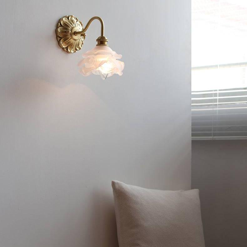 Élégante Lampe à main en verre de Zwanenhals, avec des éléments en verre de Messingakzenten