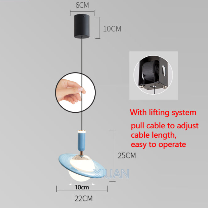 Superbe lampe suspendue Saturn pour les intérieurs élégants