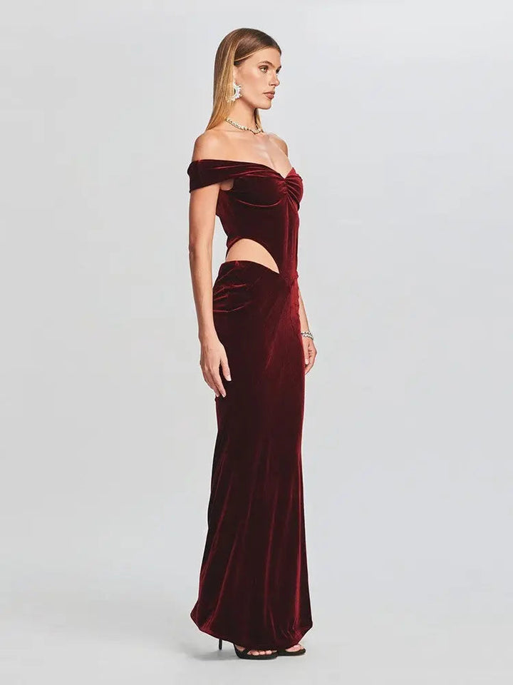 Onni | Elegant Velvet Off-Shoulder Dress with Seductive Cutout for Women (Robe élégante en velours à épaules dénudées et découpes séduisantes pour femmes)