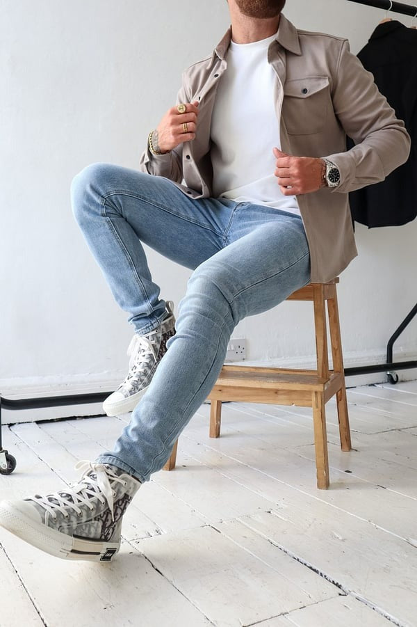 Veste chemise élégante avec boutons de Ozuna