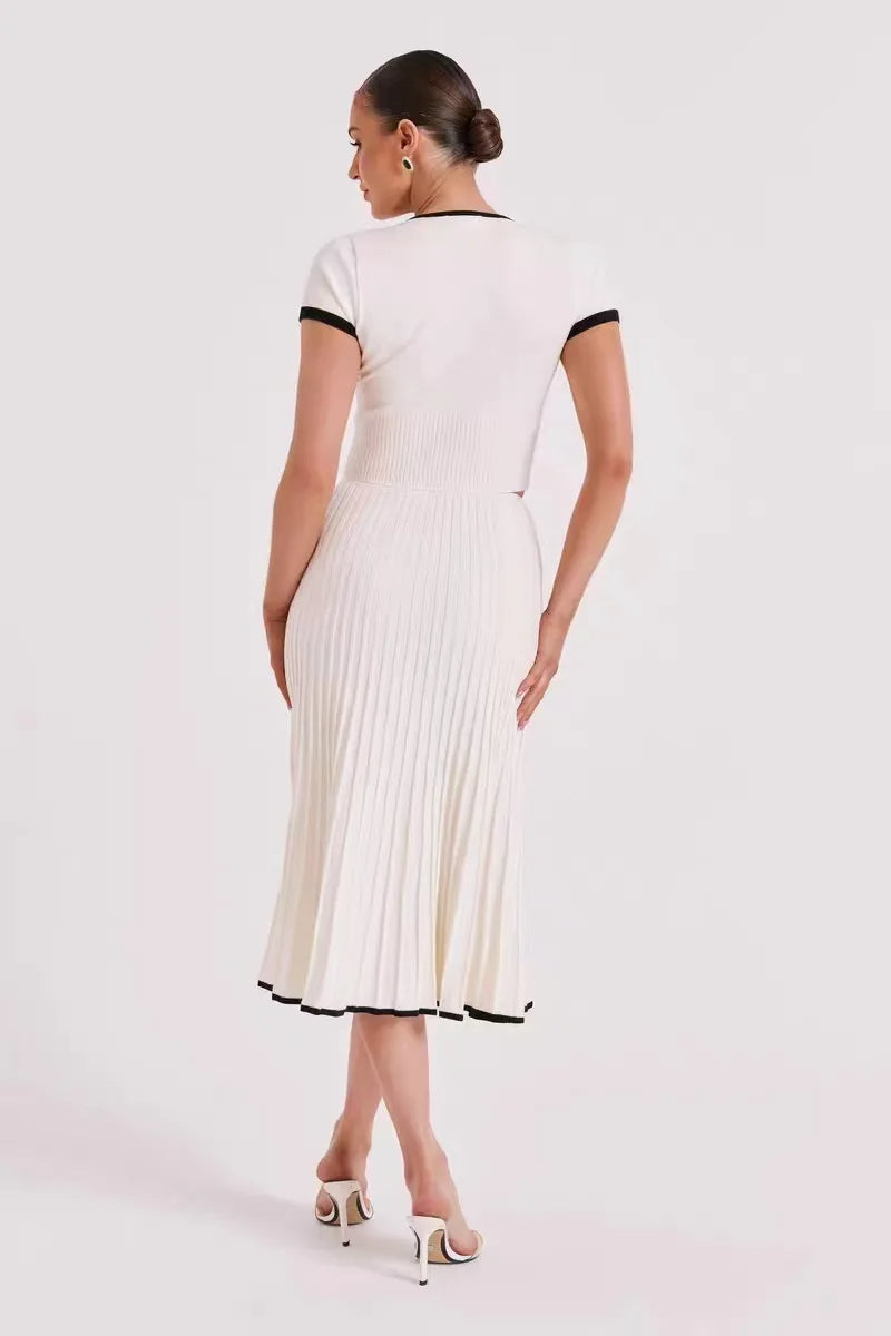 Elisa | Set Chic Elegance