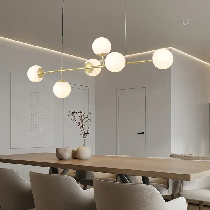 Lampe pendante Globe en verre Anzo pour un éclairage d'ambiance raffiné