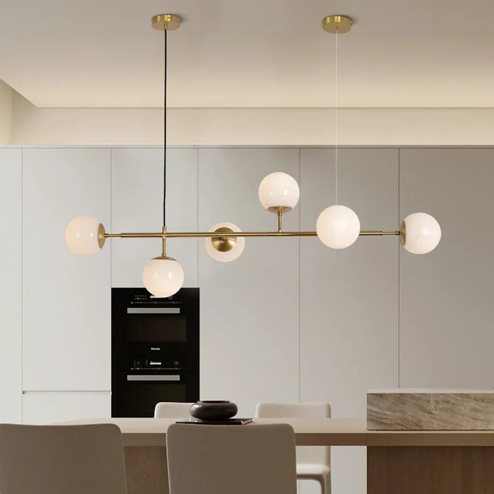 Lampe pendante Globe en verre Anzo pour un éclairage d'ambiance raffiné