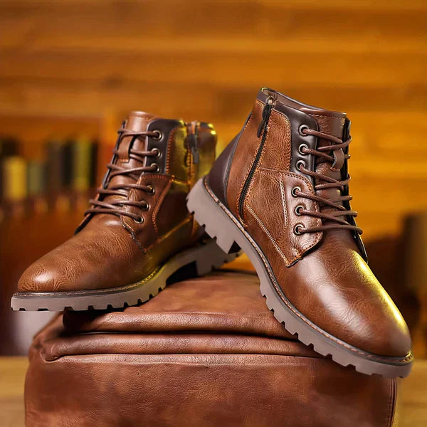 Jethro | Bottes d'aventure à lacets en cuir durable