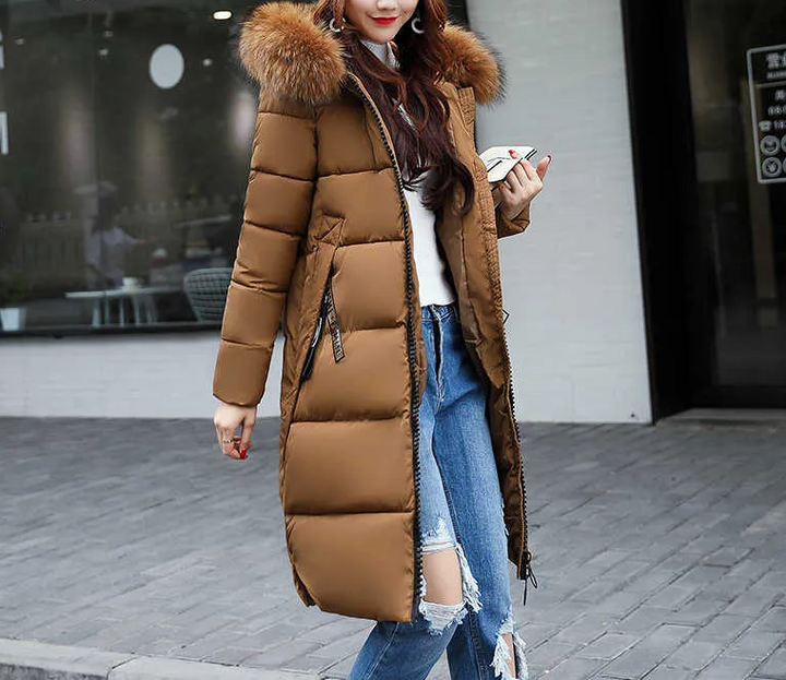 Amaya | Veste longue élégante avec col en fourrure de luxe