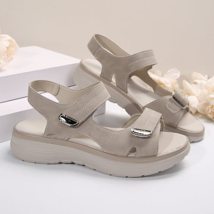 Delfina - Sandales à lanières élégantes et stylées pour femmes
