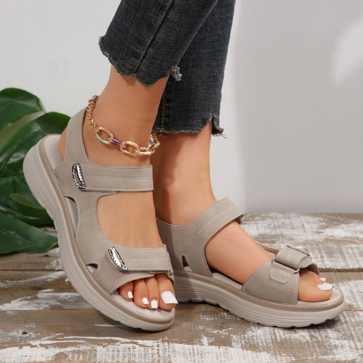 Delfina - Sandales à lanières élégantes et stylées pour femmes