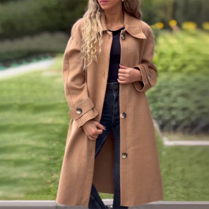 Tyra | Long manteau tendance avec boutons pour un look décontracté